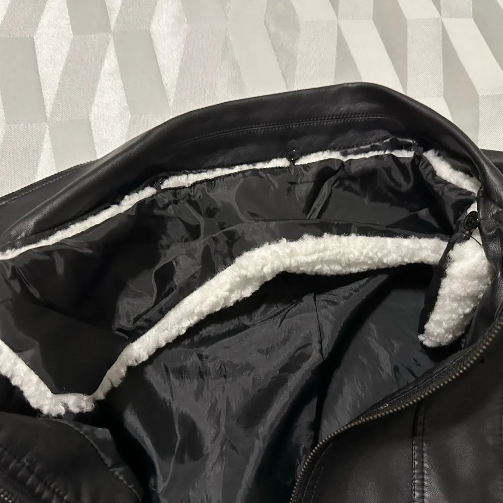 Nice black Jou Jou jacket with removable fuzzy collar XXL - Picture 3 of 9